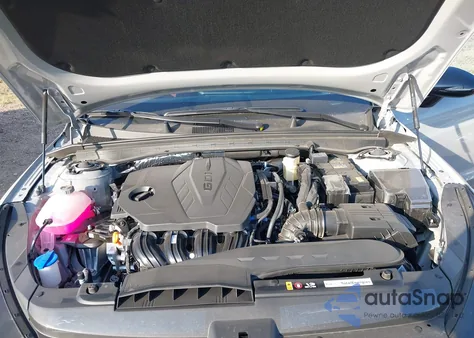 2026 Kia K5 Gt-Line Fwd z USA, uszkodzony, nr VIN KNAG64J7XT5424662